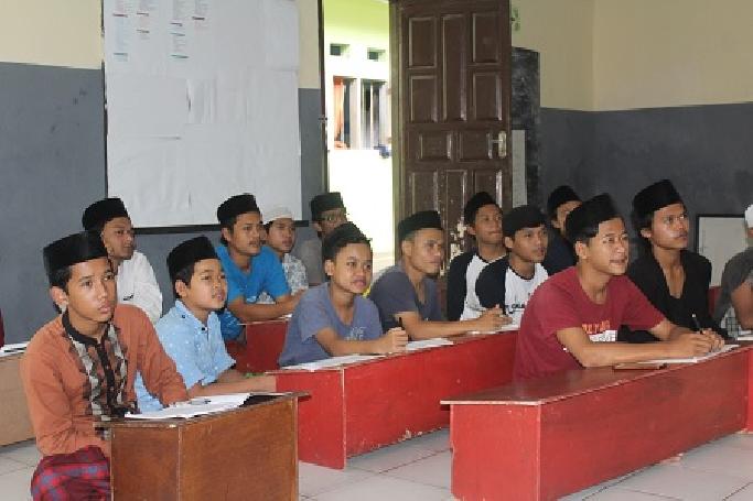 Siswa belajar di Kabupaten Bogor
